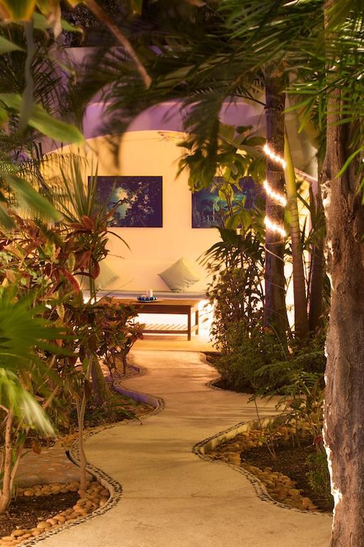 Aqualuna Boutique Hotel By Sunrise (Adults Only) Playa del Carmen Buitenkant foto