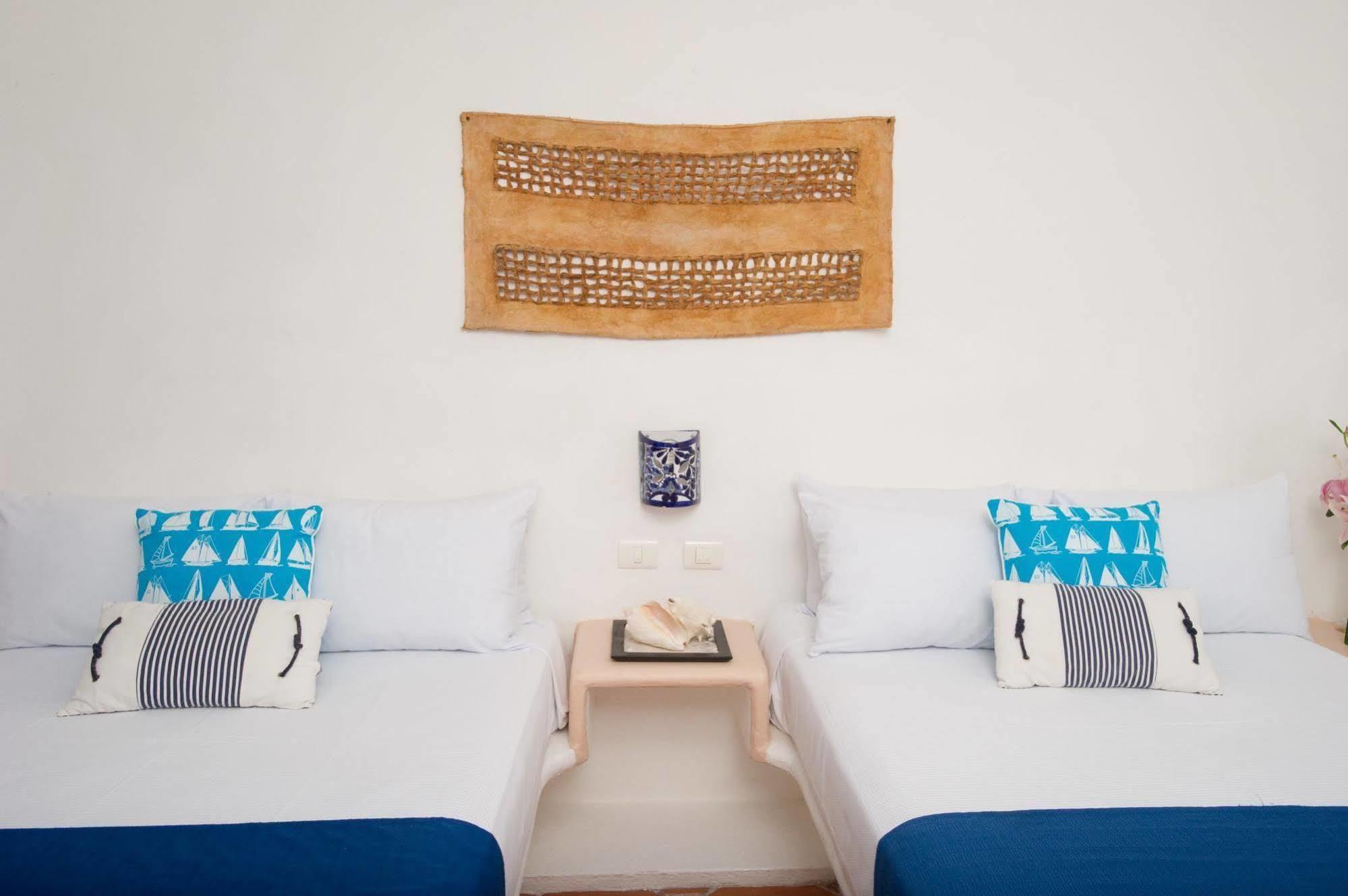 Aqualuna Boutique Hotel By Sunrise (Adults Only) Playa del Carmen Buitenkant foto